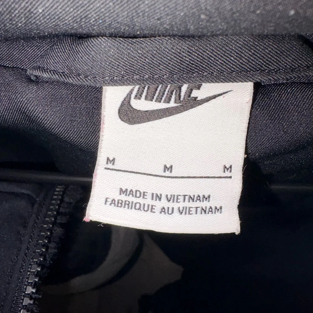 Nike Black and Cream Teddy Jacket - Picture 3 of 4